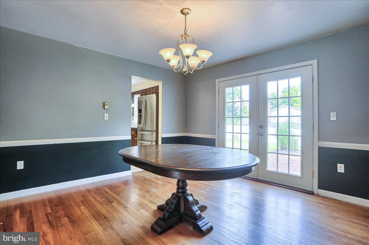 424 Orrs Bridge Road Camp Hill, PA 17011 - Photo 11 of 35 dining room to the right of the kitchen