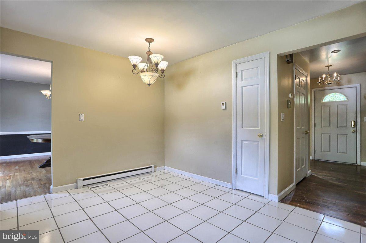 424 Orrs Bridge Road Camp Hill, PA 17011 - Photo 17 of 35