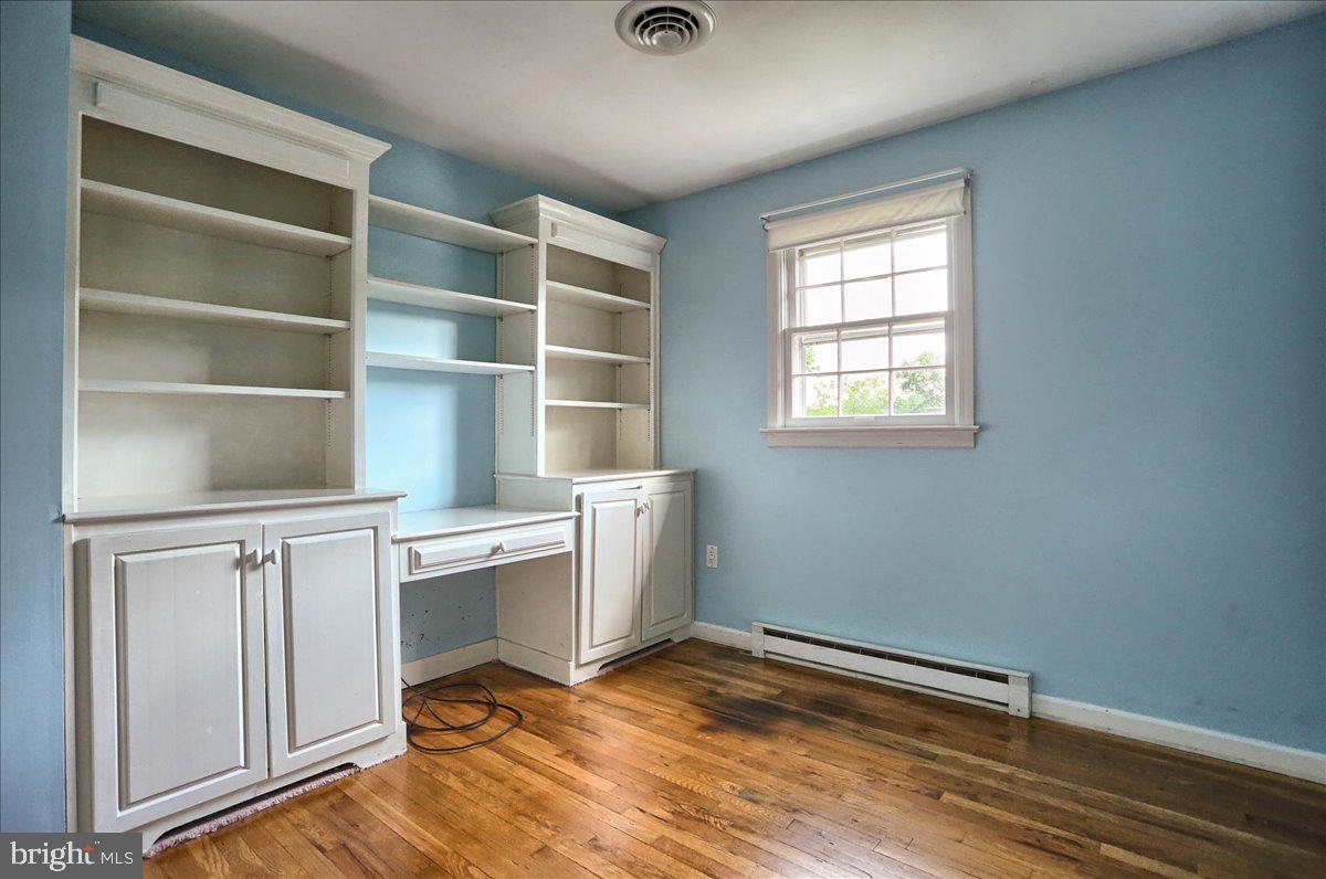424 Orrs Bridge Road Camp Hill, PA 17011 - Photo 28 of 35 2nd bedroom