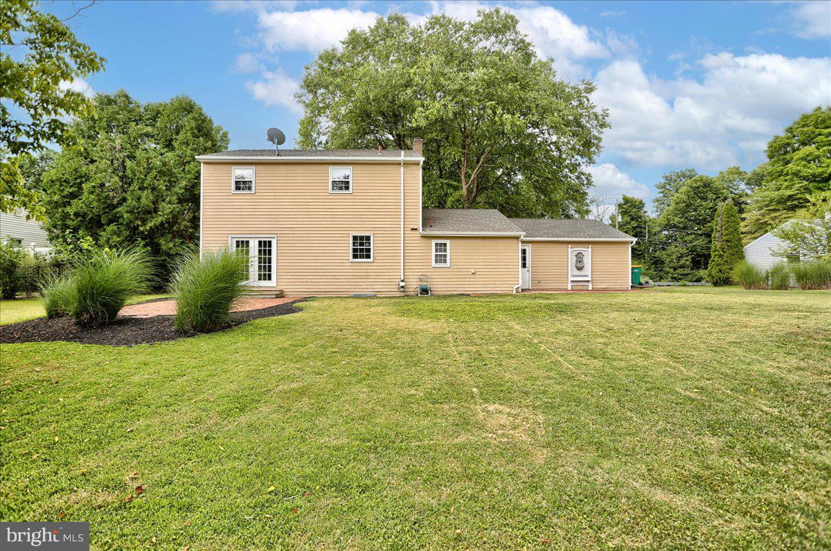 424 Orrs Bridge Road Camp Hill, PA 17011 - Photo 3 of 35