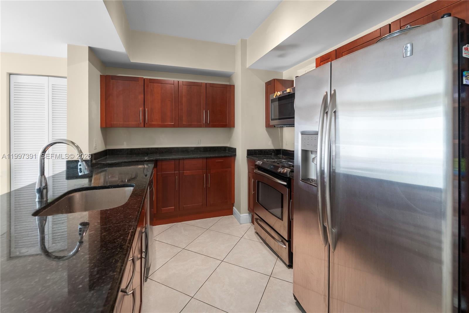 7275 Southwest 90th Street, Unit C208 Miami, FL 33156 - Photo 4 of 21