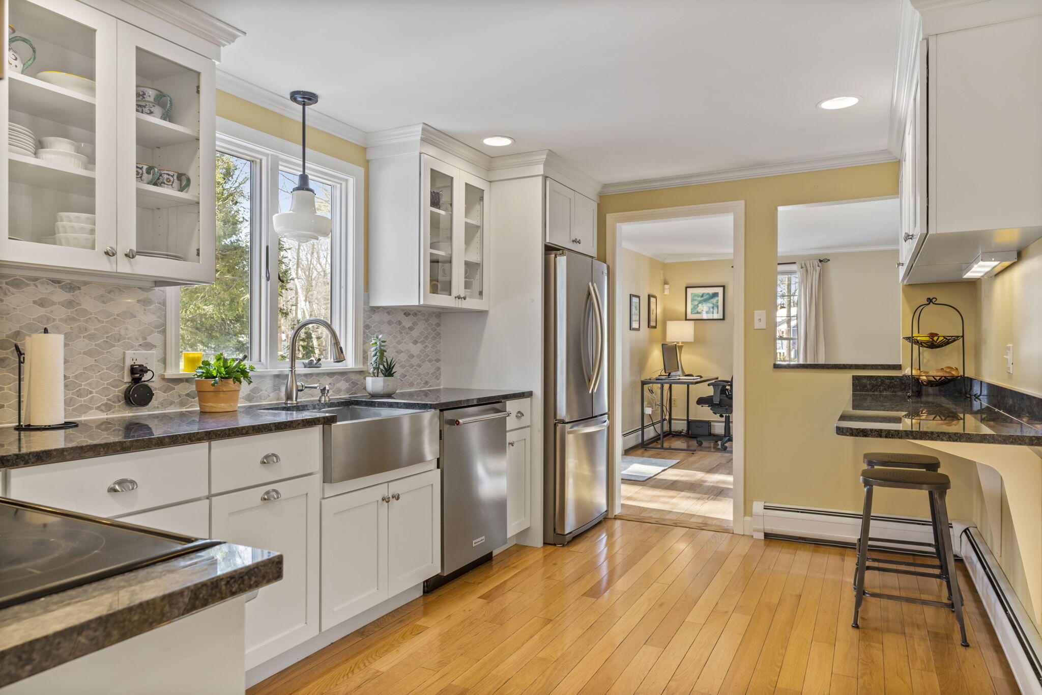 18 Fieldstone Road Cape Elizabeth, ME 04107 - Photo 6 of 47 20-web-or-mls-DSC00795_1