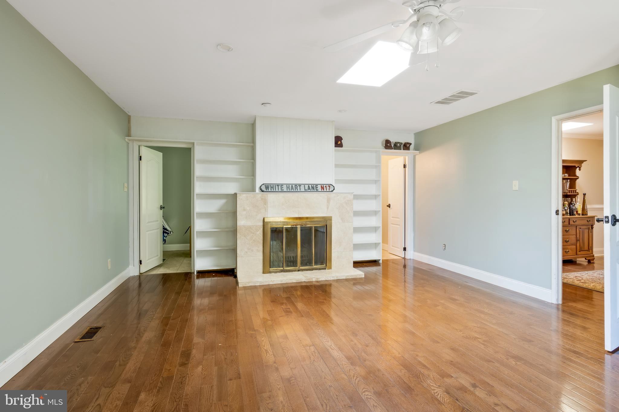 668 Davis Lane Wayne, PA 19087 - Photo 12 of 21 Laundry & Half BA are located off Family Room