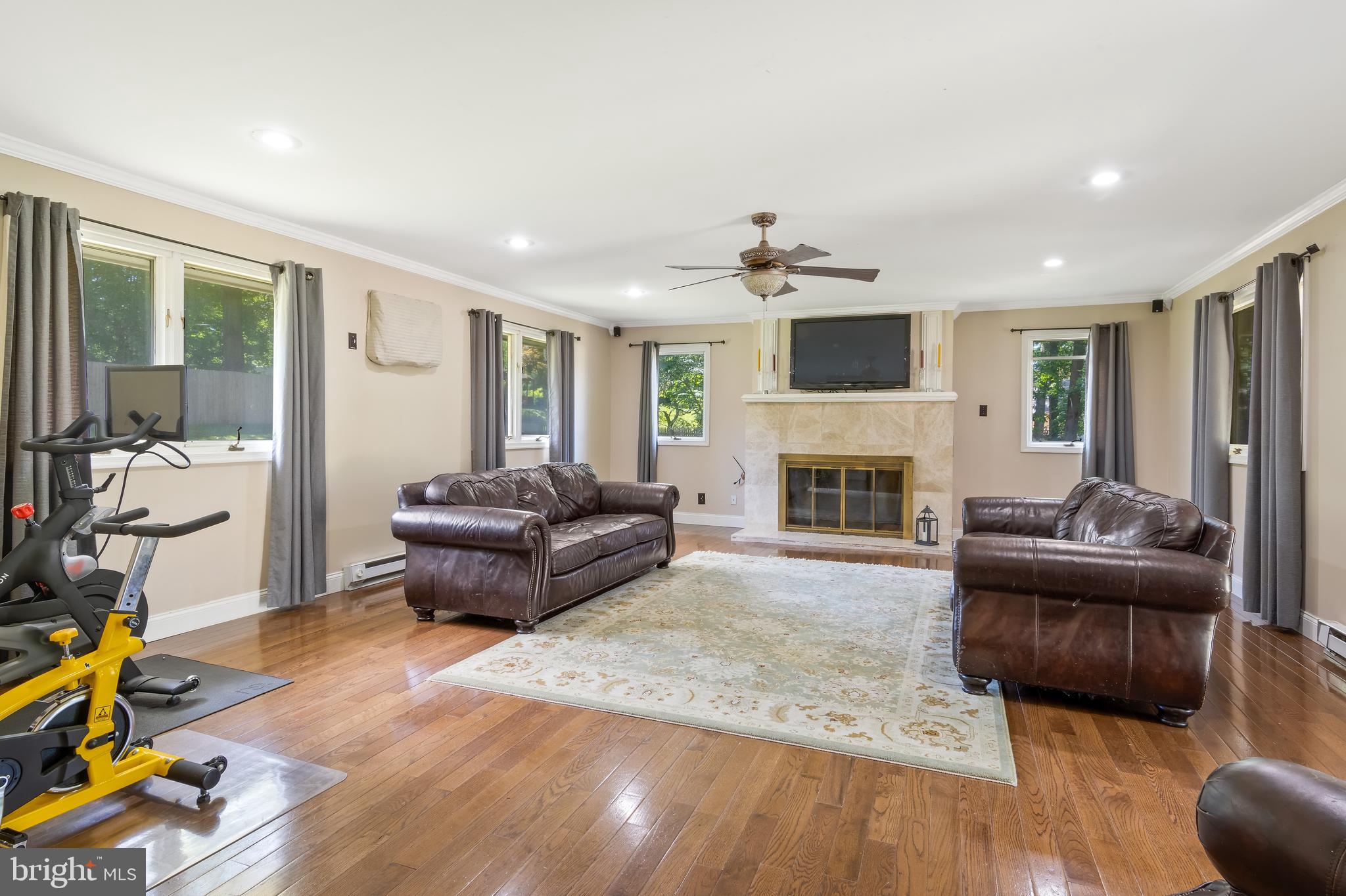 668 Davis Lane Wayne, PA 19087 - Photo 10 of 21 Wood-burning fireplace