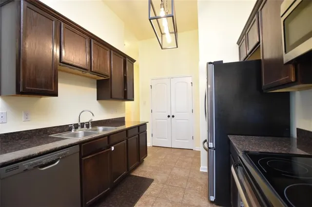 $284,000 | 300 Mansfield Drive, Slidell, LA 70458