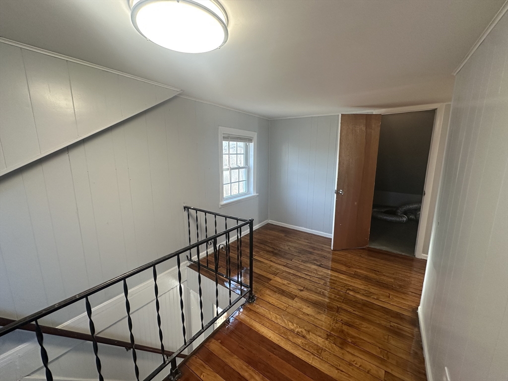 1 Eames Street Worcester, MA 01603 - Photo 9 of 24