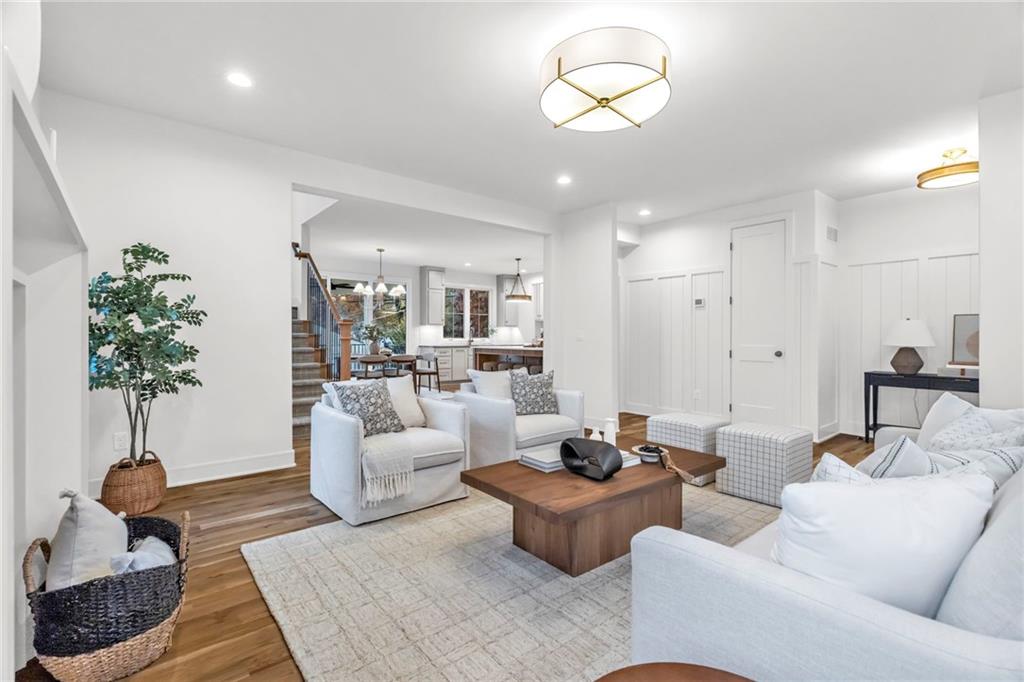 6000 El Monte Street Fairway, KS 66205 - Photo 11 of 36