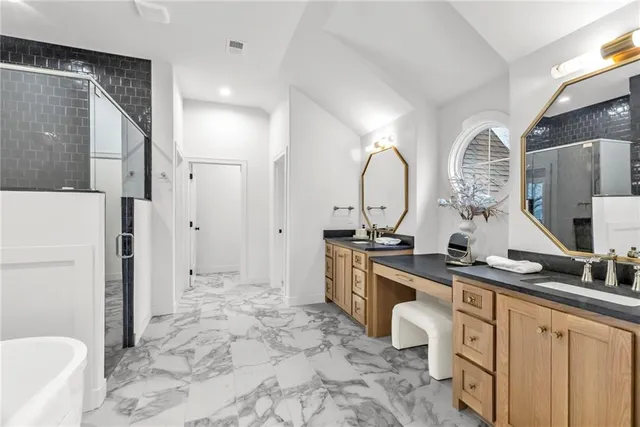 $1,174,950 | 6000 El Monte Street, Fairway, KS 66205