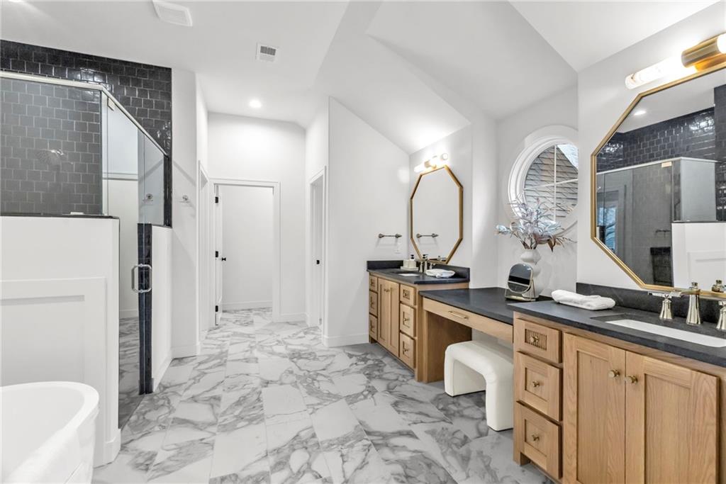 6000 El Monte Street Fairway, KS 66205 - Photo 15 of 36