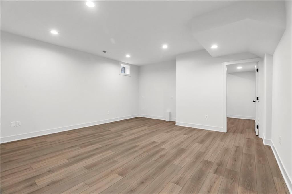 6000 El Monte Street Fairway, KS 66205 - Photo 23 of 36