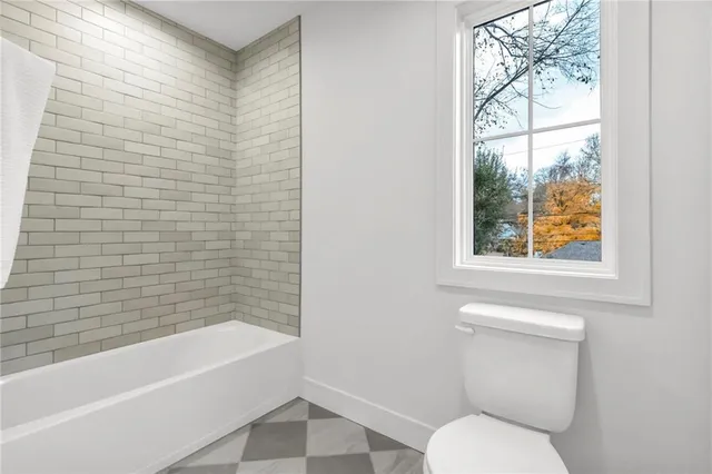 $1,174,950 | 6000 El Monte Street, Fairway, KS 66205