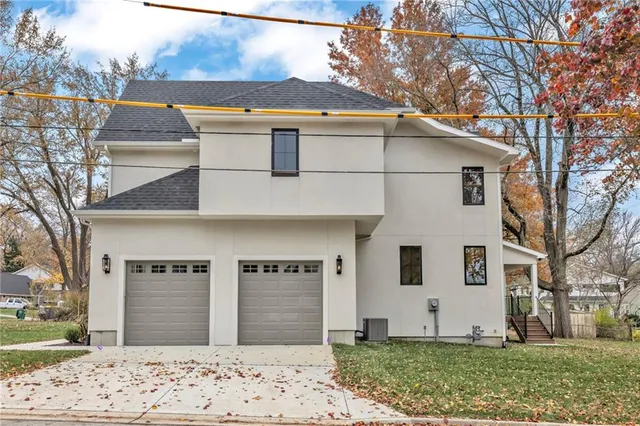 $1,174,950 | 6000 El Monte Street, Fairway, KS 66205