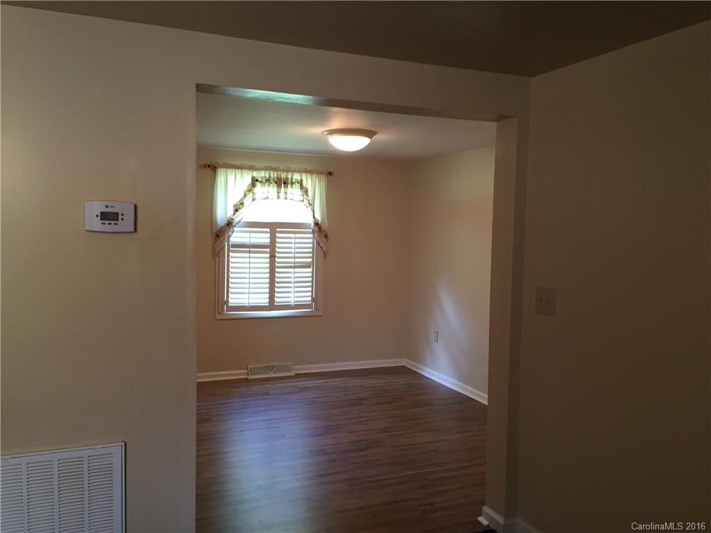 120 South Hillside Street Rutherfordton, NC 28139 - Photo 5 of 24 Gallery Image 5