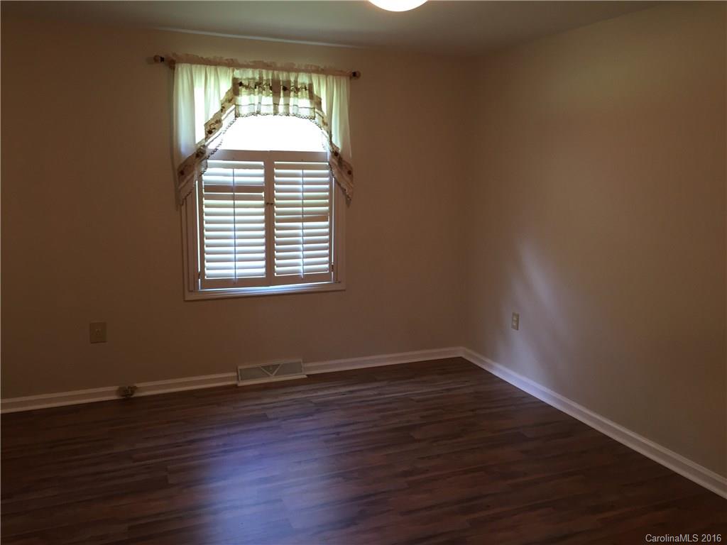 120 South Hillside Street Rutherfordton, NC 28139 - Photo 9 of 24 Gallery Image 9