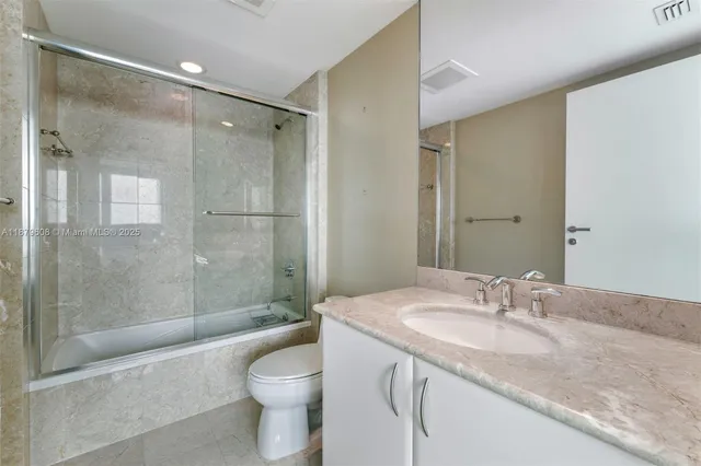 $9,000 | 1331 Brickell Bay Drive, Unit 3903, Miami, FL 33131