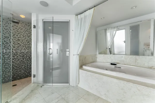 $8,500 | 1331 Brickell Bay Drive, Unit 3903, Miami, FL 33131