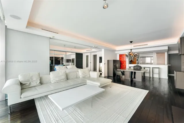 $9,000 | 1331 Brickell Bay Drive, Unit 3903, Miami, FL 33131