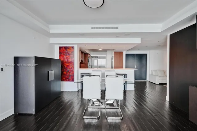 $8,500 | 1331 Brickell Bay Drive, Unit 3903, Miami, FL 33131