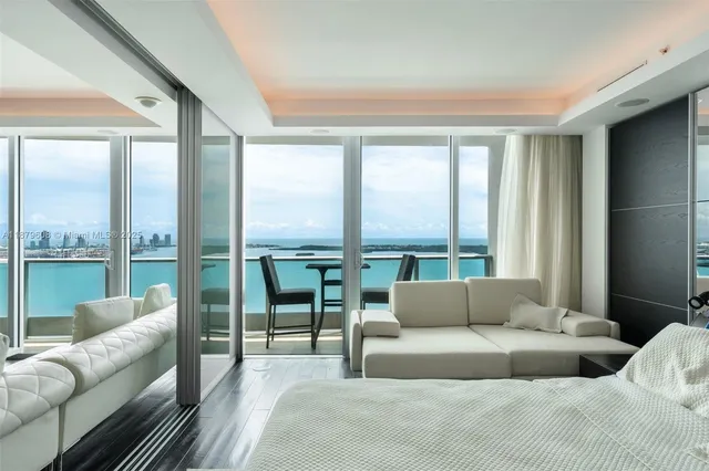 $9,000 | 1331 Brickell Bay Drive, Unit 3903, Miami, FL 33131