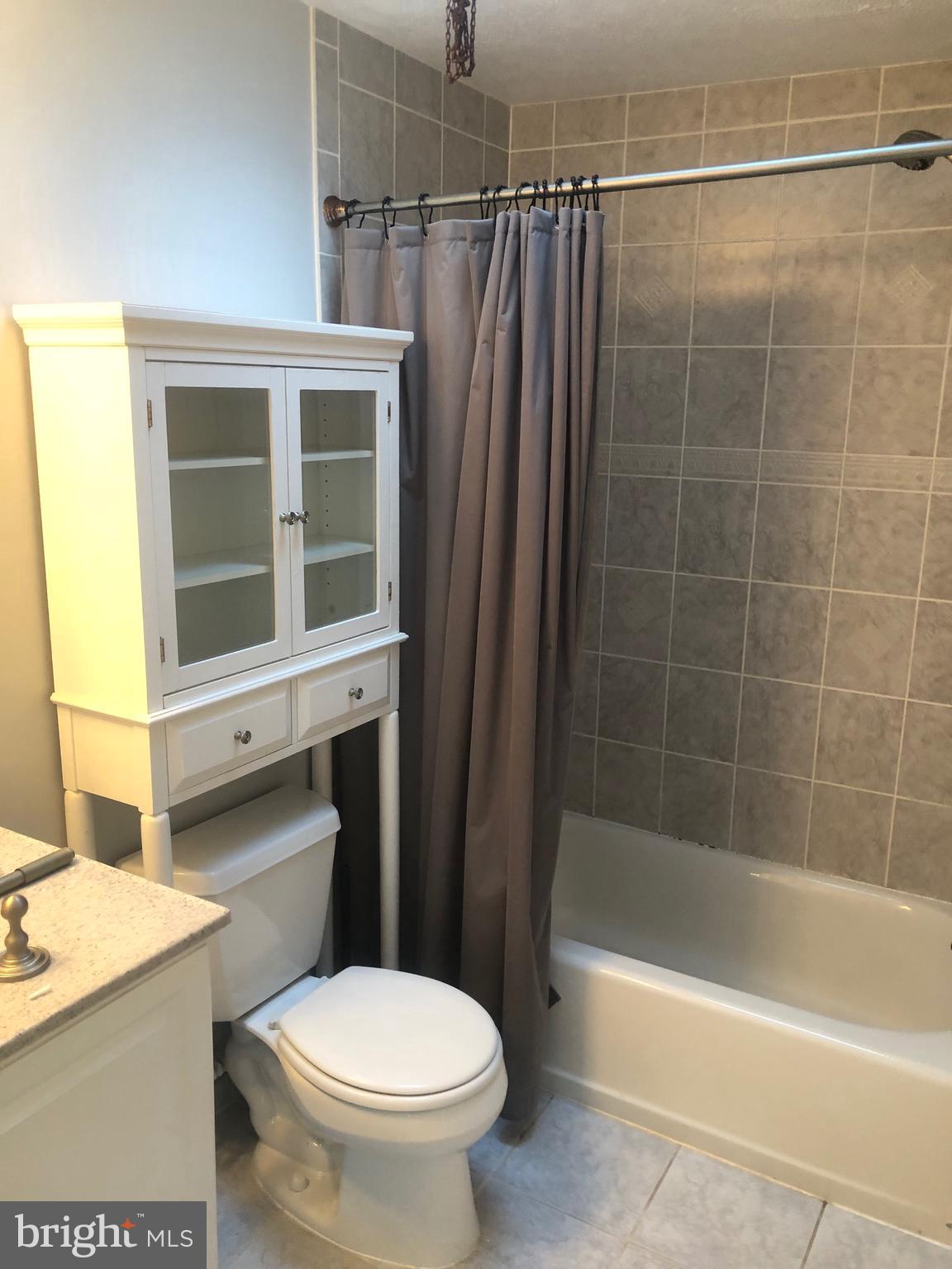 4244 Lawnside Road Philadelphia, PA 19154 - Photo 13 of 22 Gallery Image 13
