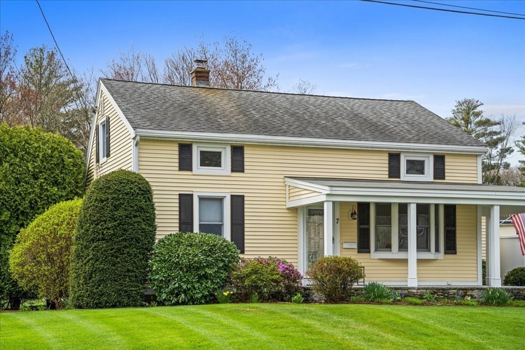 7 Washington Road Northborough, MA 01532 - Photo 2 of 37 Gallery Image 2