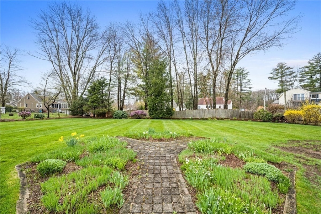 7 Washington Road Northborough, MA 01532 - Photo 30 of 37 Gallery Image 30