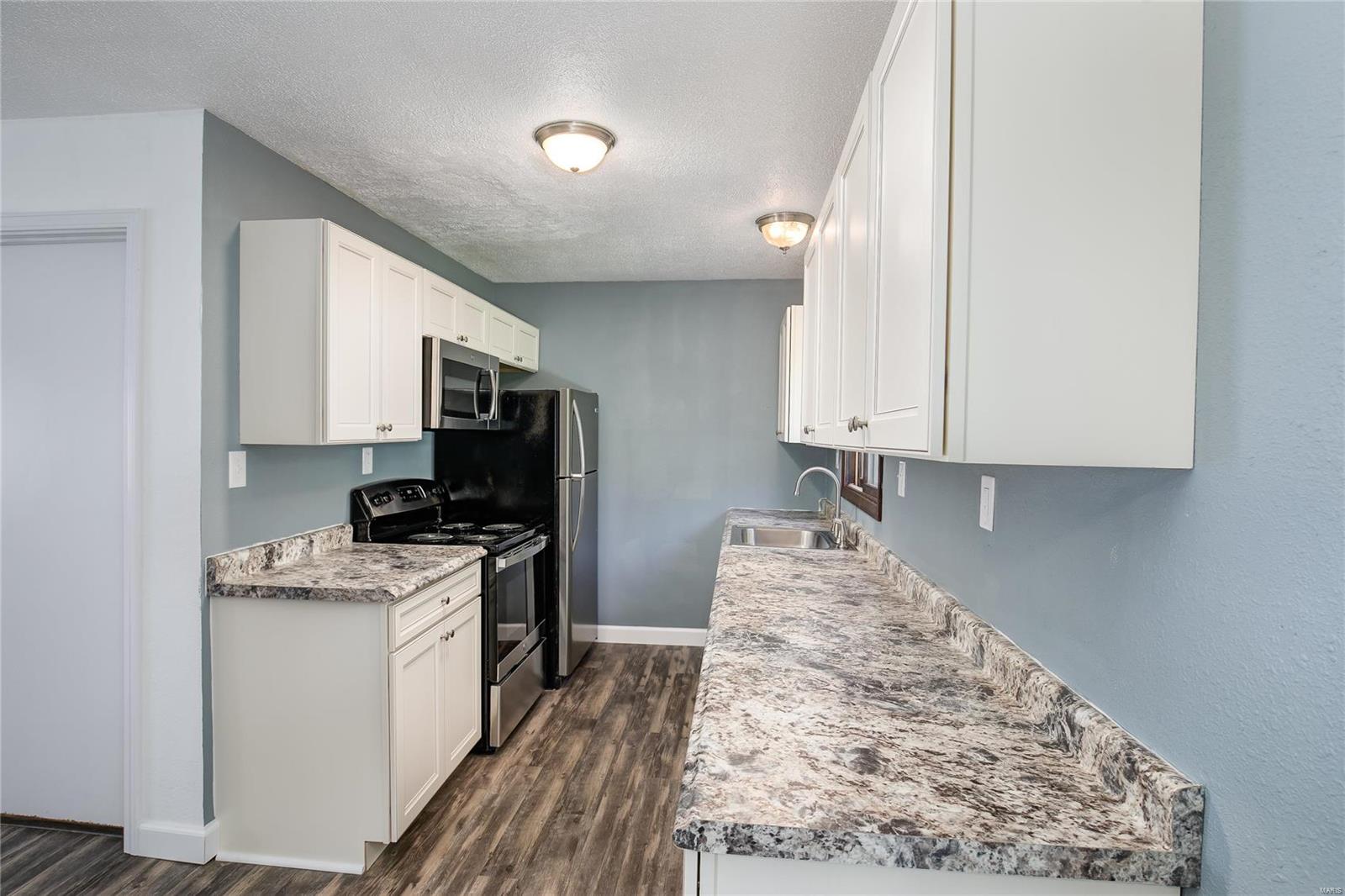 29 Innsbruck Lane Shiloh, IL 62221 - Photo 10 of 21 Gallery Image 10