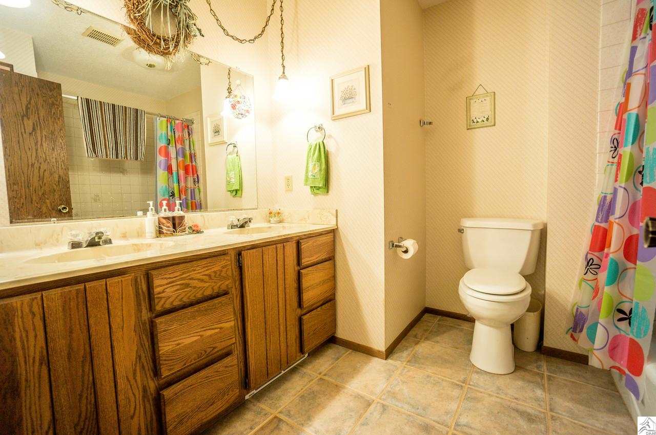 6237 Birch Point Road Saginaw, MN 55779 - Photo 8 of 17 Gallery Image 8