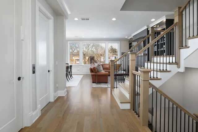 $1,649,000 | 932 East Chicago Avenue, Naperville, IL 60540