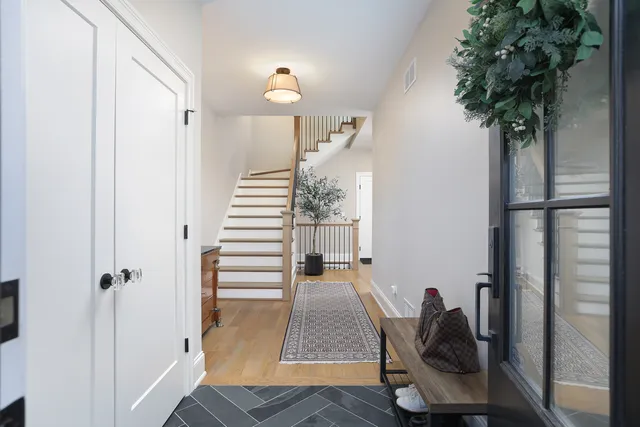 $1,649,000 | 932 East Chicago Avenue, Naperville, IL 60540