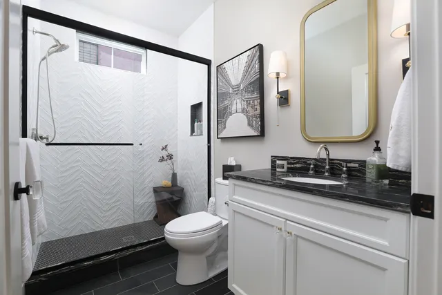 $1,649,000 | 932 East Chicago Avenue, Naperville, IL 60540