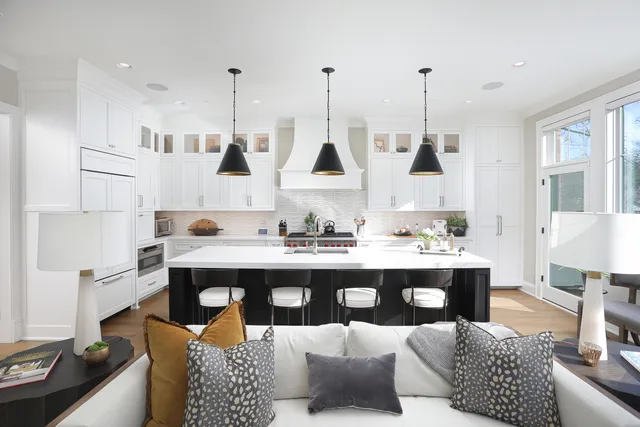 $1,649,000 | 932 East Chicago Avenue, Naperville, IL 60540