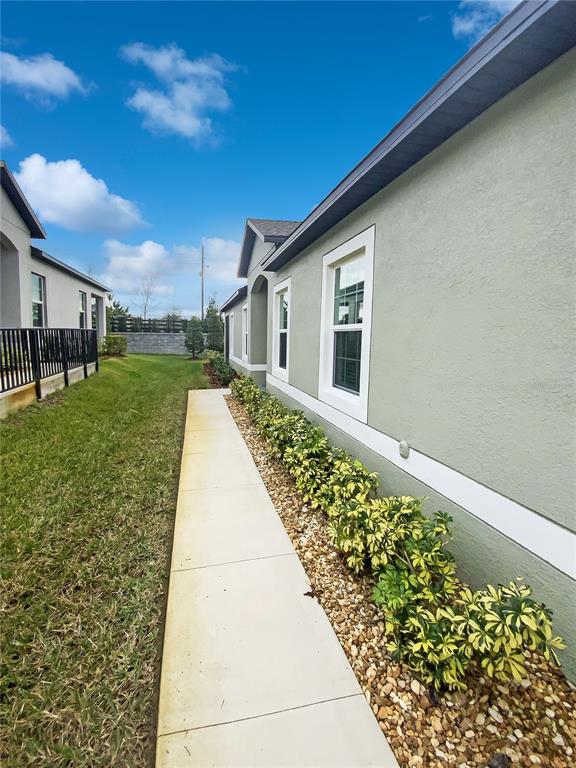 6856 Ripple Pond Loop Zephyrhills, FL 33541 - Photo 10 of 27 Gallery Image 10