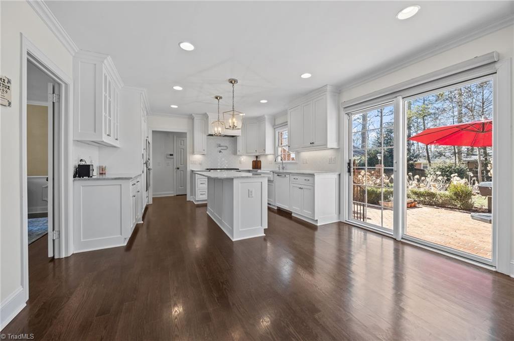 2815 St Regis Road Greensboro, NC 27408 - Photo 12 of 43