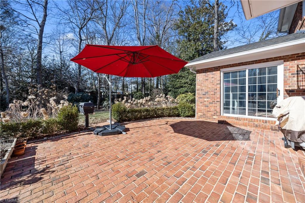 2815 St Regis Road Greensboro, NC 27408 - Photo 34 of 43