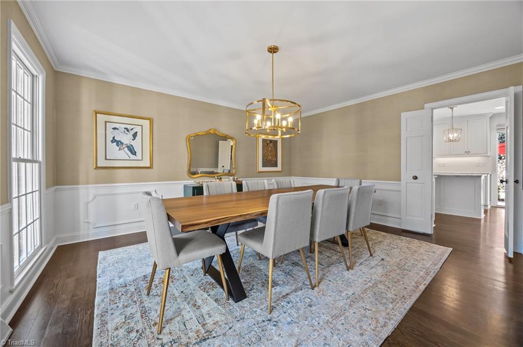 2815 St Regis Road Greensboro, NC 27408 - Photo 5 of 43