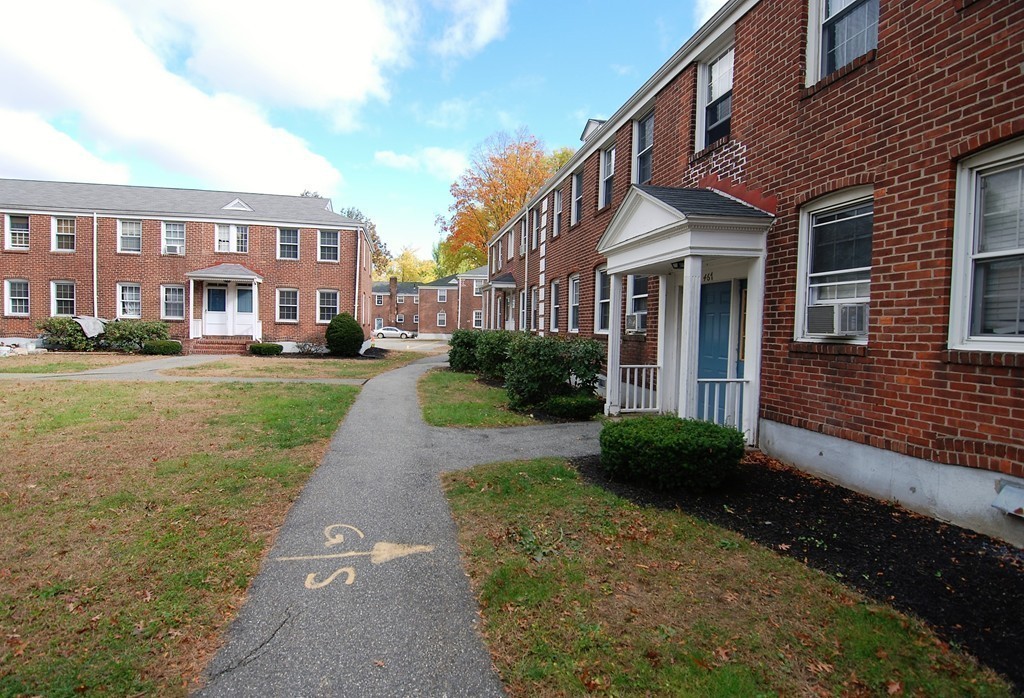 467 Cold Spring Avenue, Unit 2B West Springfield, MA 01089 - Photo 17 of 18 Gallery Image 17