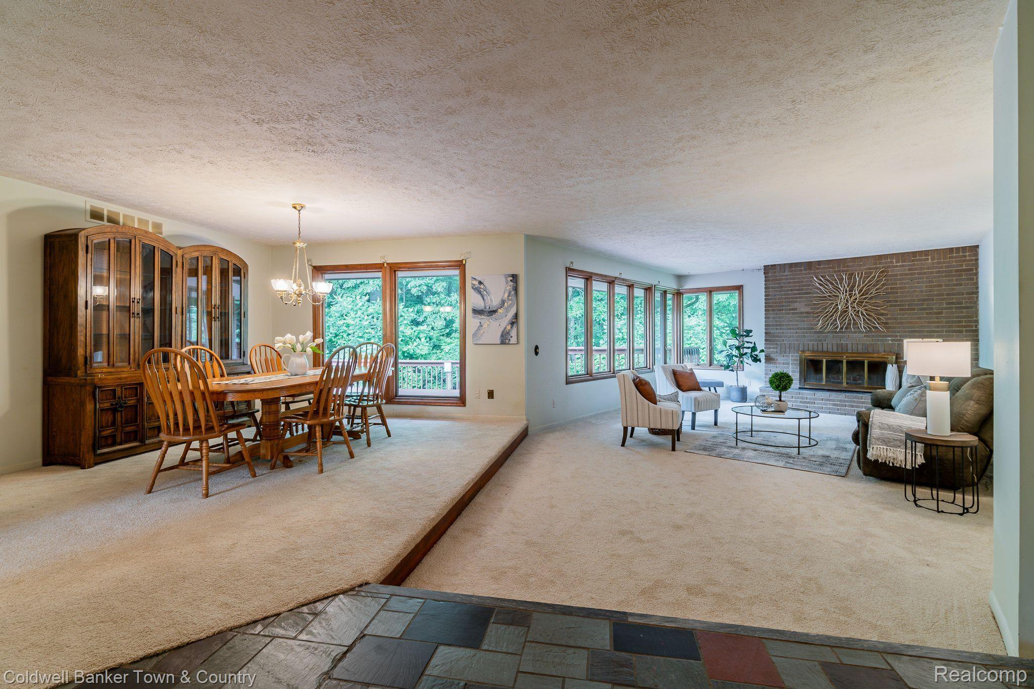 2145 Hidden Valley Howell, MI 48843 - Photo 6 of 59 Gallery Image 6