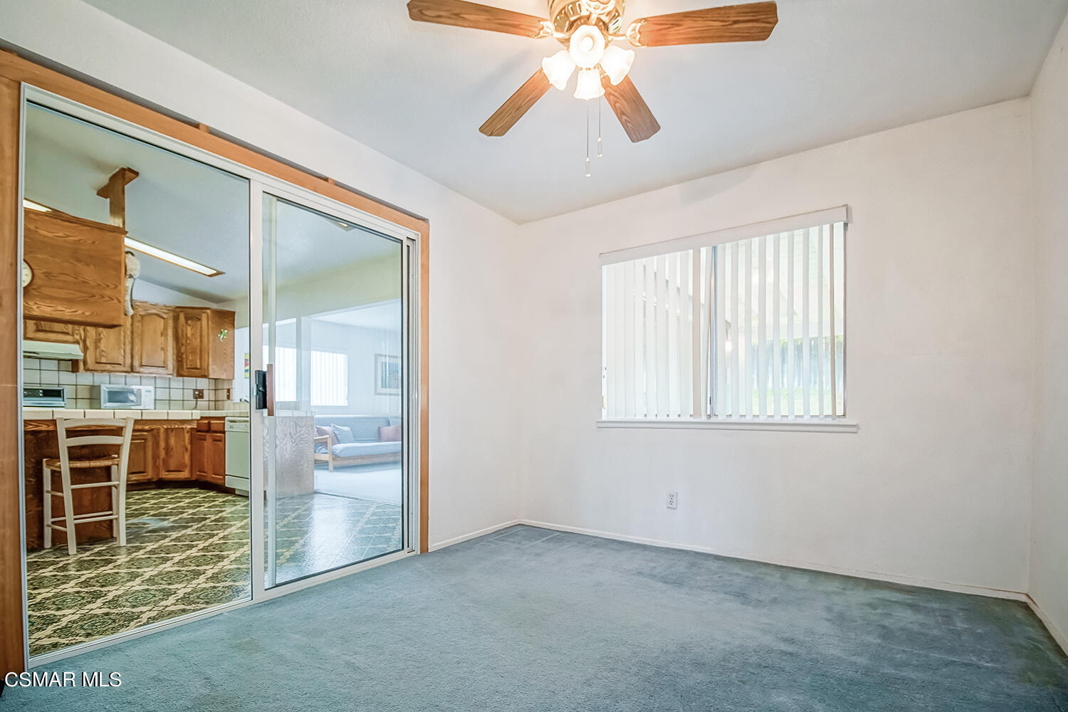 6443 Pepperdine Circle Moorpark, CA 93021 - Photo 17 of 32 DINING ROOM