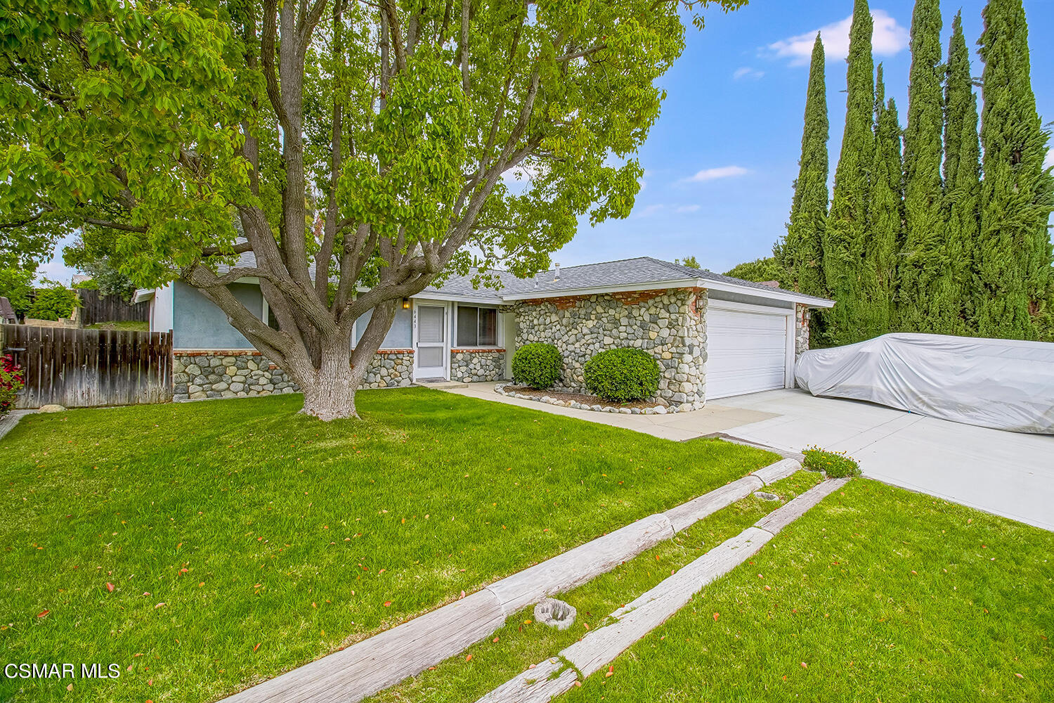 6443 Pepperdine Circle Moorpark, CA 93021 - Photo 3 of 32 FRONT