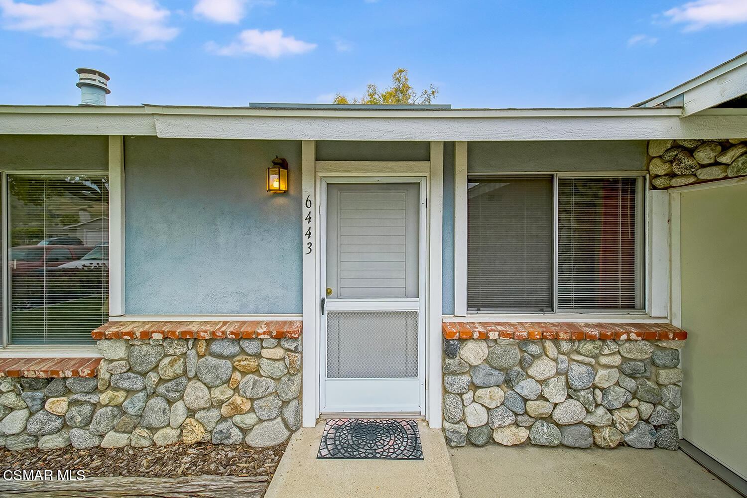 6443 Pepperdine Circle Moorpark, CA 93021 - Photo 6 of 32 ENTRY