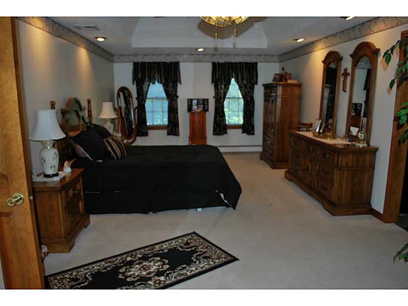 1 Tallwood Road Lincoln, RI 02865 - Photo 16 of 25 Master Bedroom.
