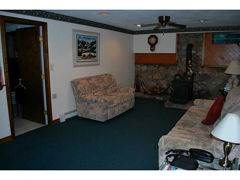 1 Tallwood Road Lincoln, RI 02865 - Photo 25 of 25 Den/Family/Great Room.