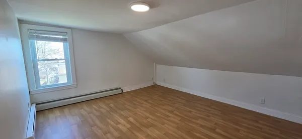 $3,400 | 33 George Street, Unit 2, Everett, MA 02149
