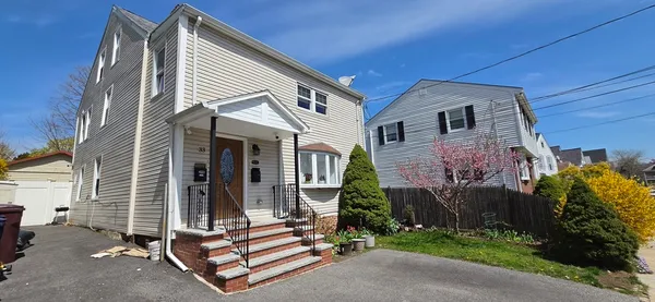 $3,400 | 33 George Street, Unit 2, Everett, MA 02149