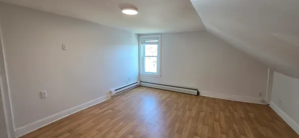 $3,400 | 33 George Street, Unit 2, Everett, MA 02149