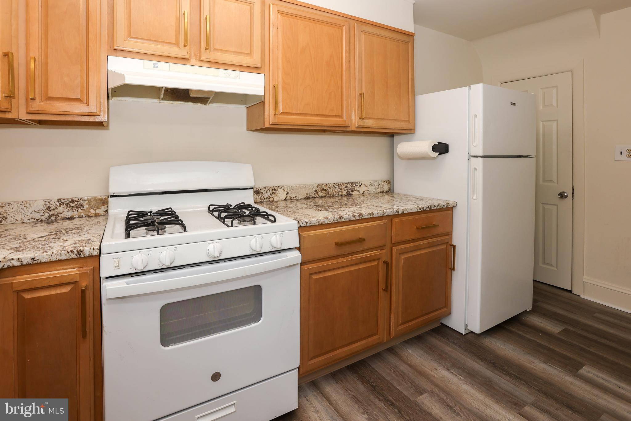 737 Humphreys Road Ardmore, PA 19003 - Photo 10 of 21 Kitchen