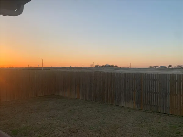 $1,975 | 1208 Fairhaven Gateway, Georgetown, TX 78626