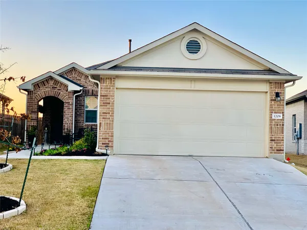 $1,975 | 1208 Fairhaven Gateway, Georgetown, TX 78626