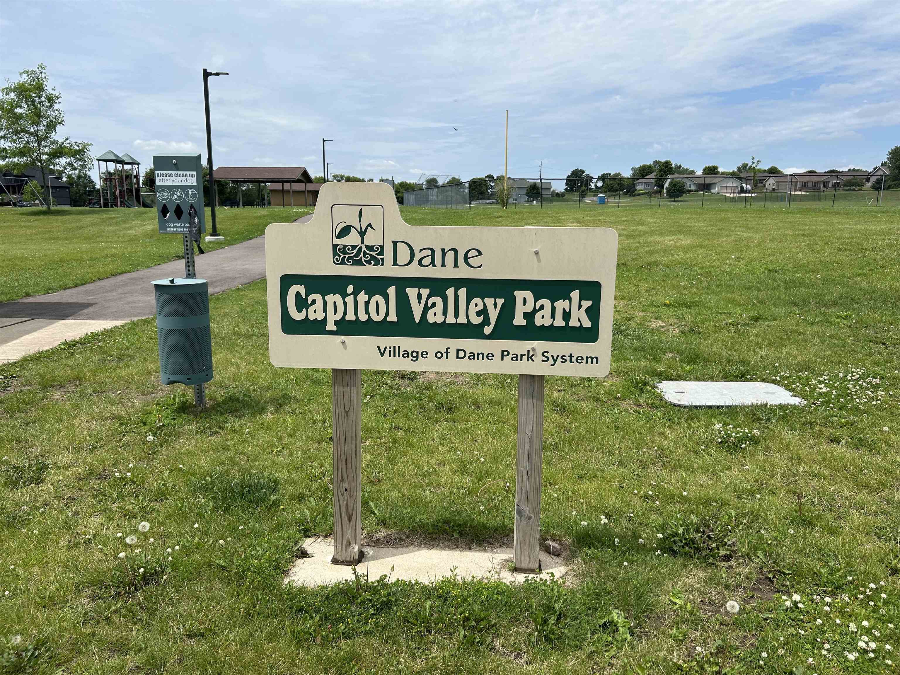 825 Valley Dane Wi 53529 Dane, WI 53529 - Photo 9 of 13